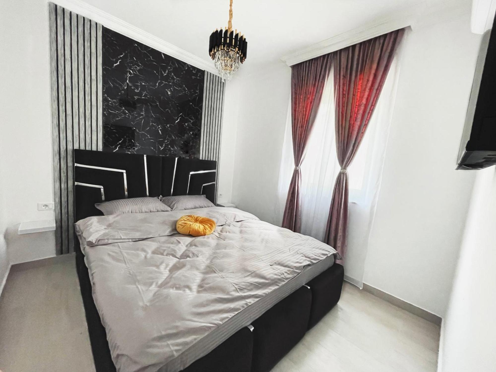 Rv Premium Apartments Arad Exterior photo