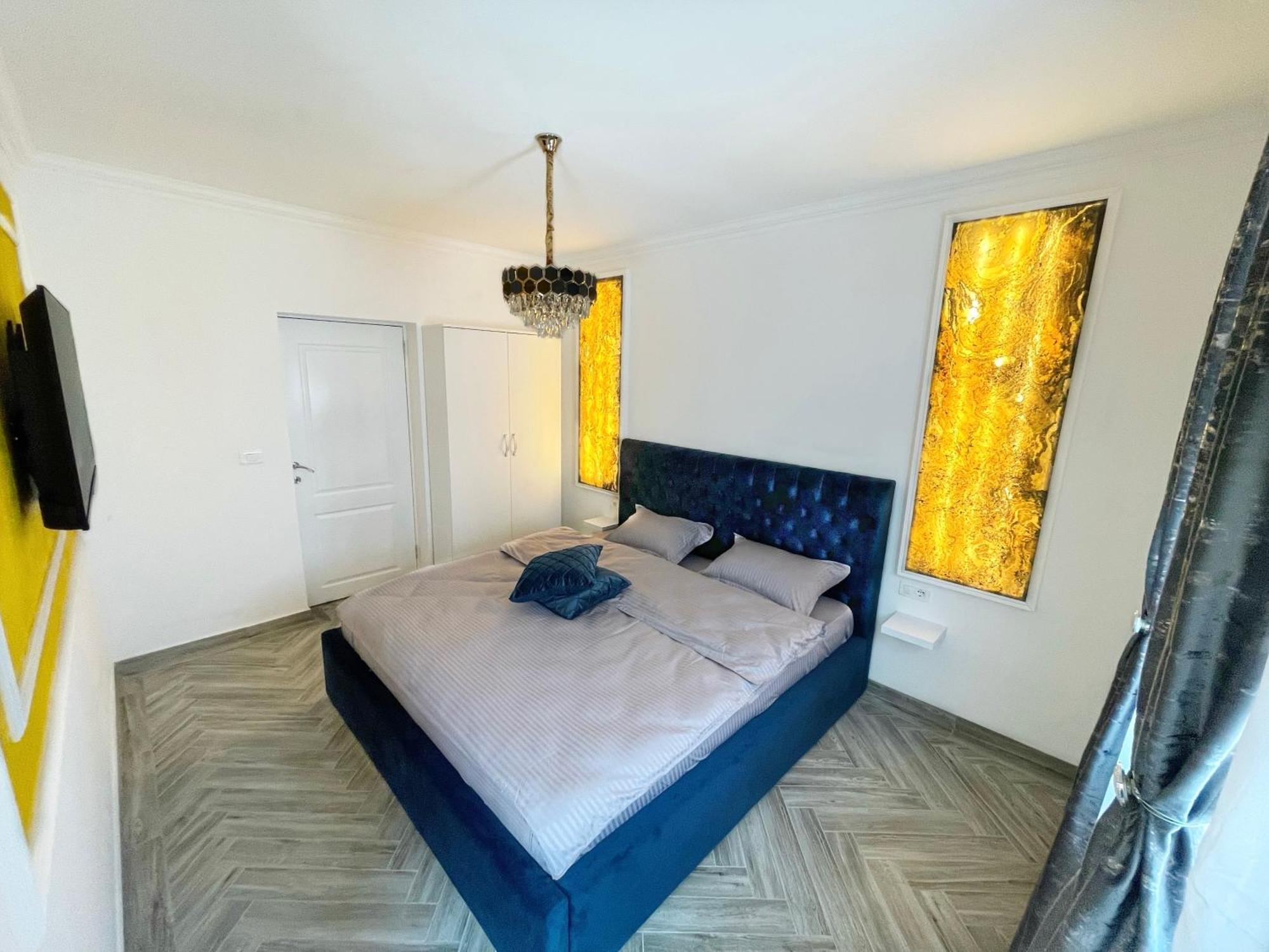 Rv Premium Apartments Arad Exterior photo