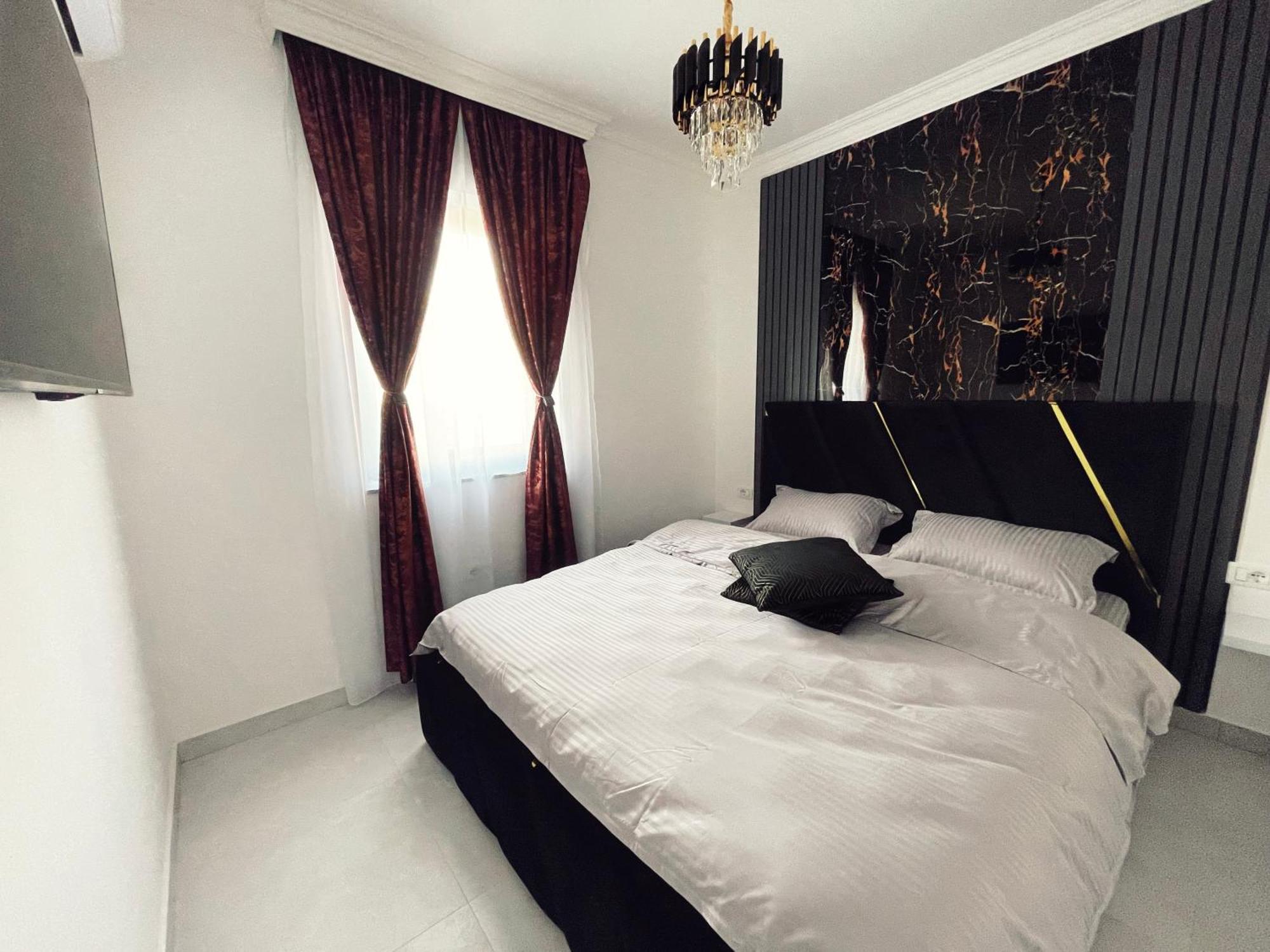 Rv Premium Apartments Arad Exterior photo
