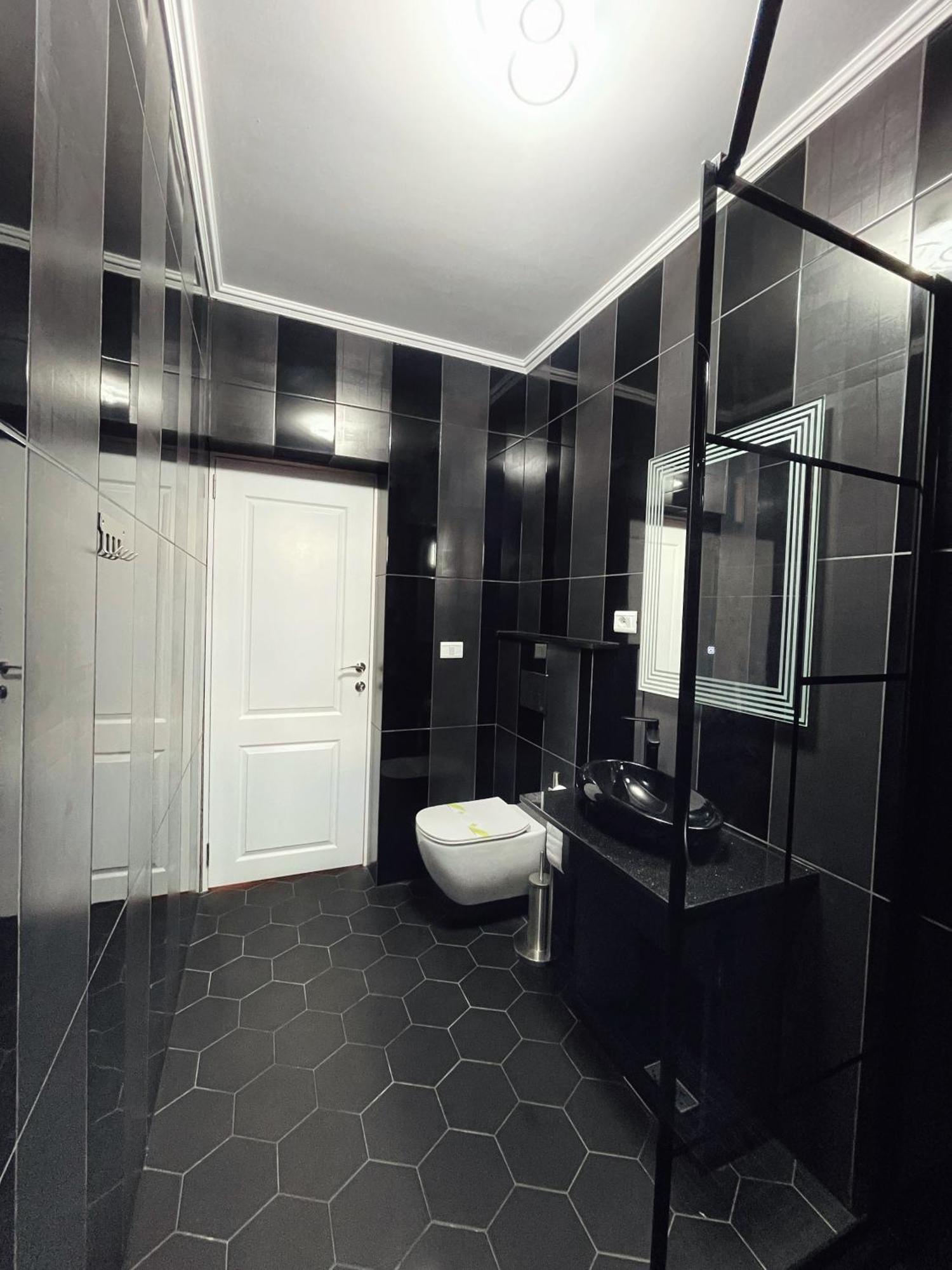 Rv Premium Apartments Arad Exterior photo